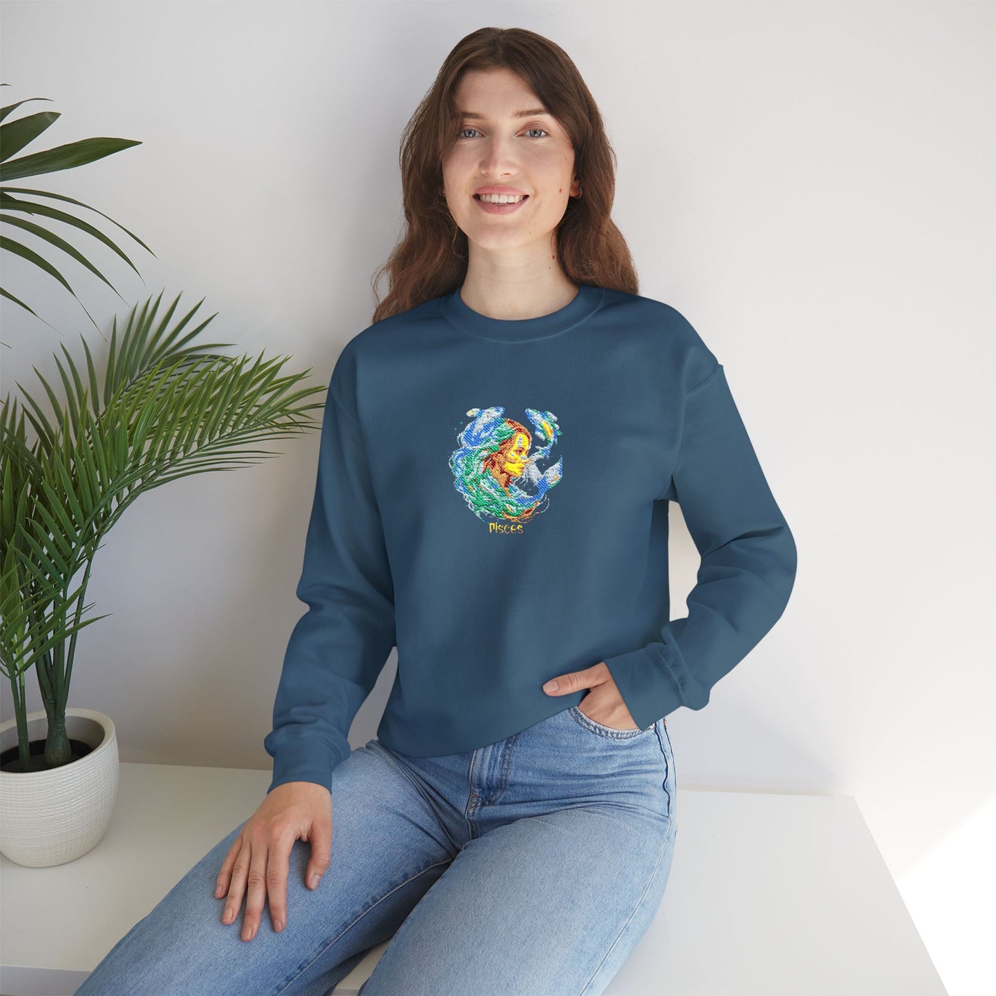 Pisces Zodiac Unisex Heavy Blend™ Crewneck Sweatshirt